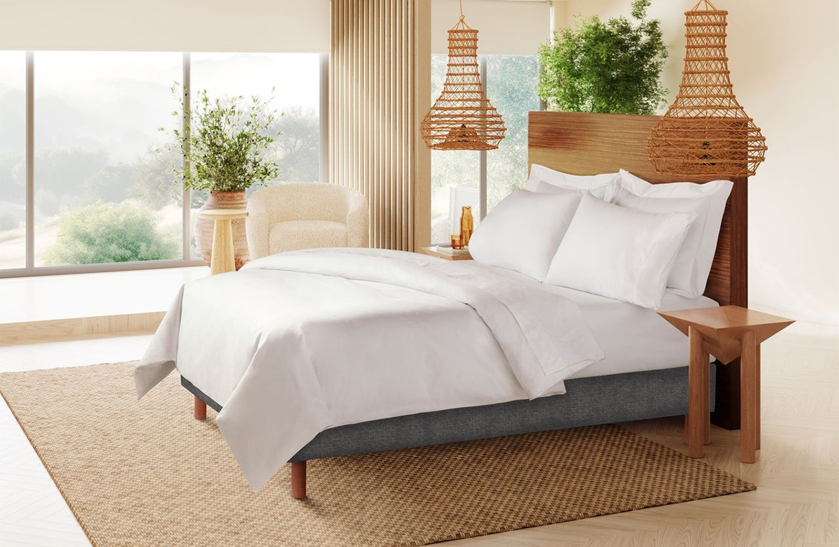 Bed & Bedding Sets